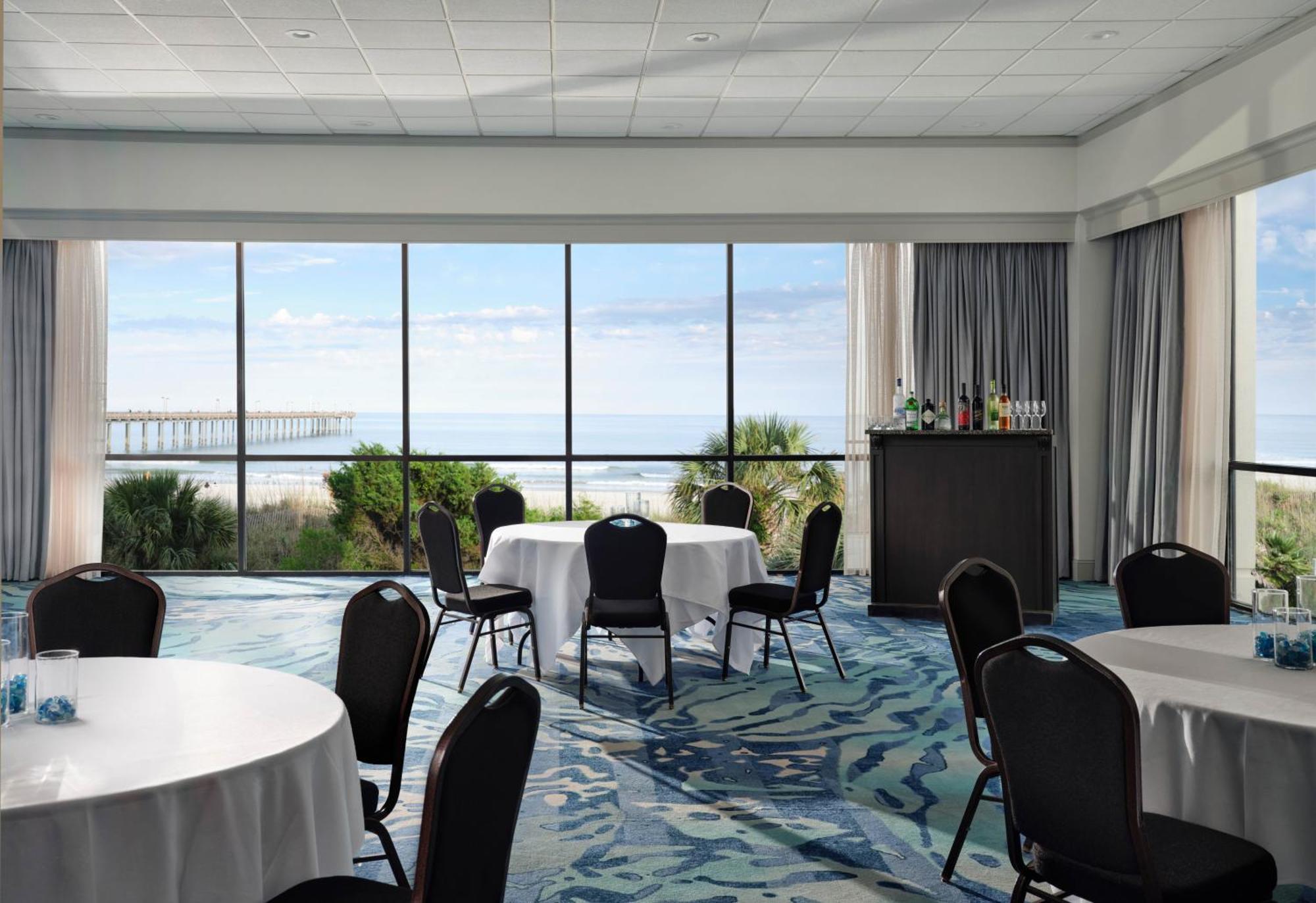 Doubletree By Hilton Myrtle Oceanfront Station touristique 4*